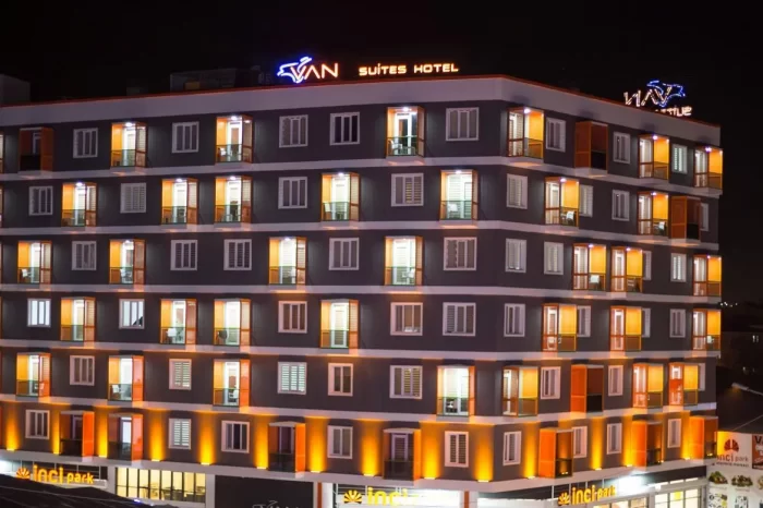 تور وان هتل Hotel Van Suites Otel